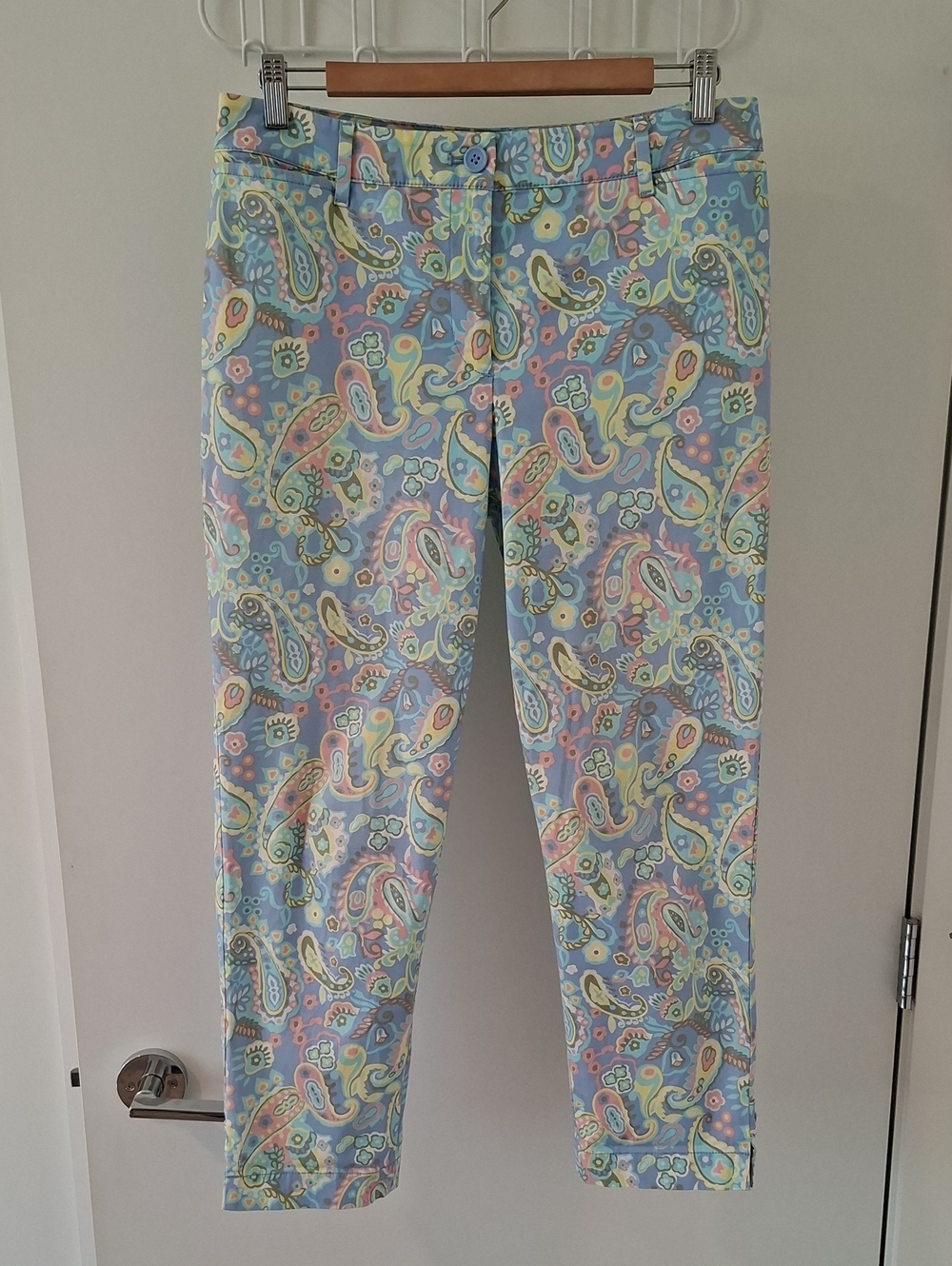 Talbots Vibrant Blue & Multi-color Paisley Perfect Crop Pant (Size US 6/32")
